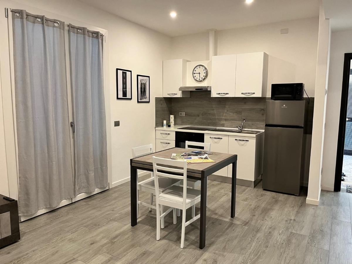 Appartamento Emma House Bellano Esterno foto